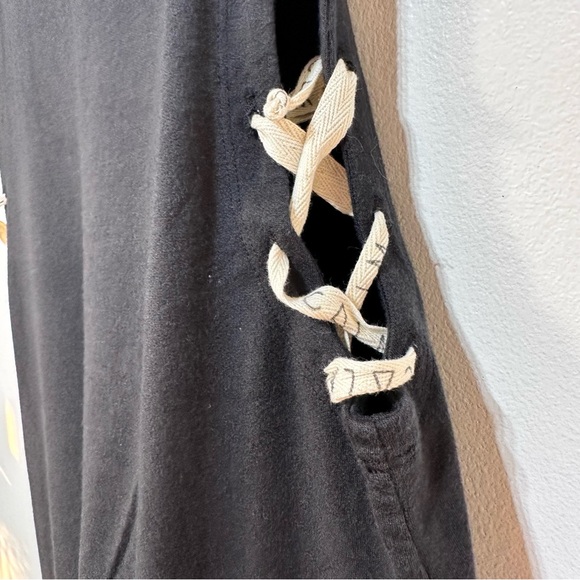 EUC Good H Youman Black Knit Muscle Tee Side Tie Sz Medium - Picture 7 of 10